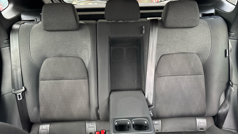 Nissan Qashqai 1.3 DiG-T MH N-Connecta 5dr Petrol Hatchback